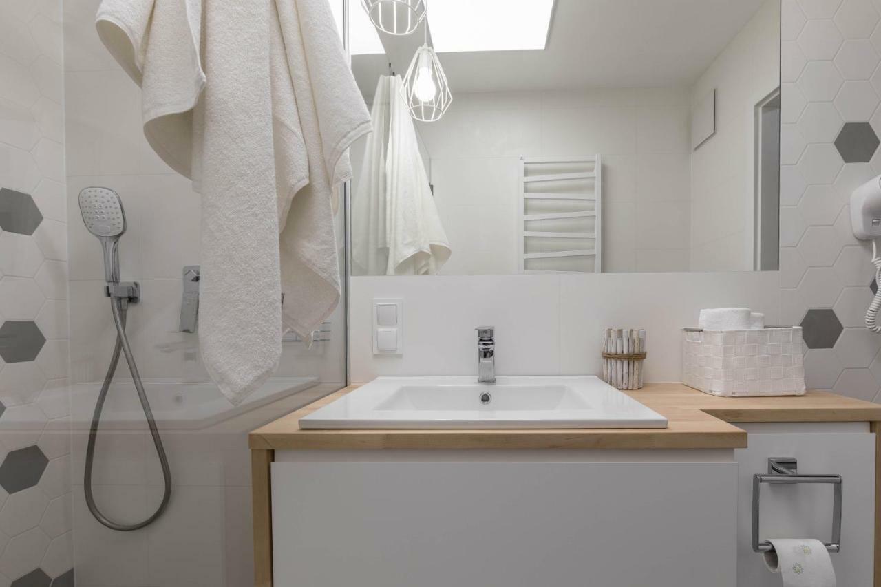 Goma Rent - Angielska Grobla City Centre Apartment Gdansk Ngoại thất bức ảnh