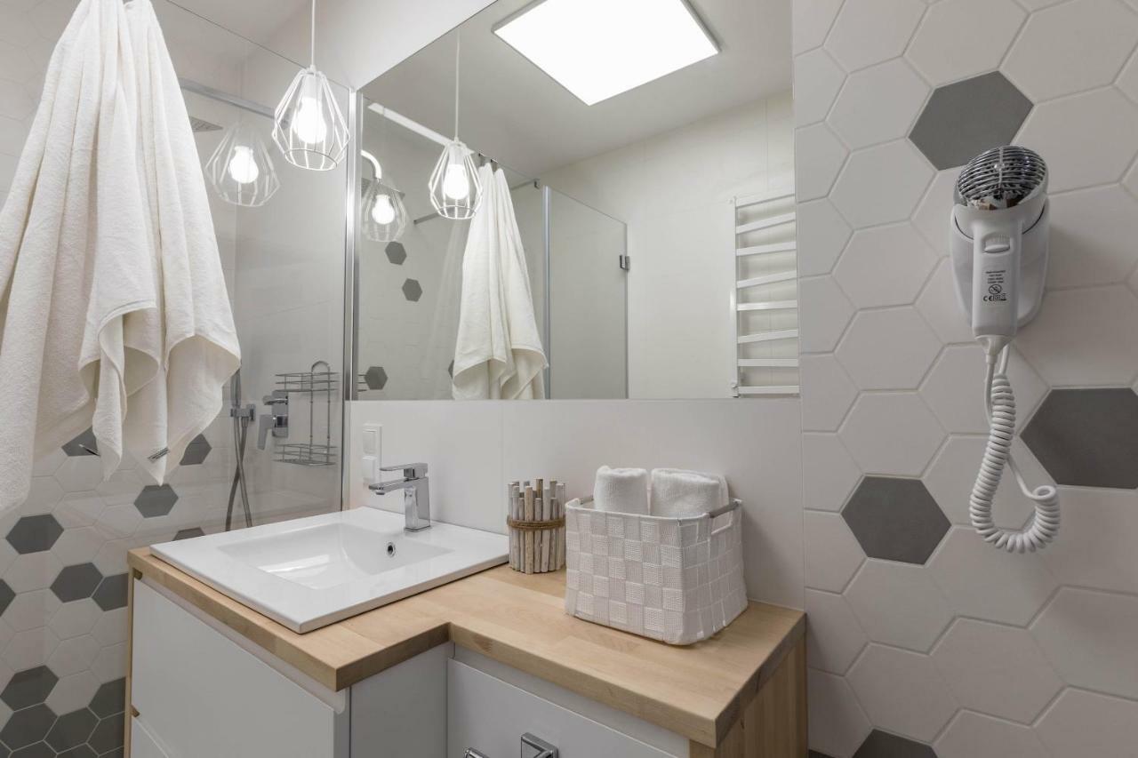 Goma Rent - Angielska Grobla City Centre Apartment Gdansk Ngoại thất bức ảnh